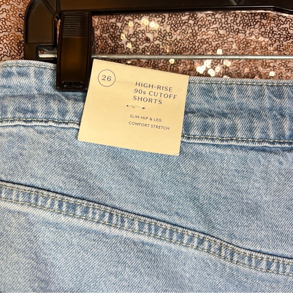 Universal Thread High-Rise 90s Light Blue Cut-Off Denim Shorts Size plus 26 NWT - Picture 6 of 11